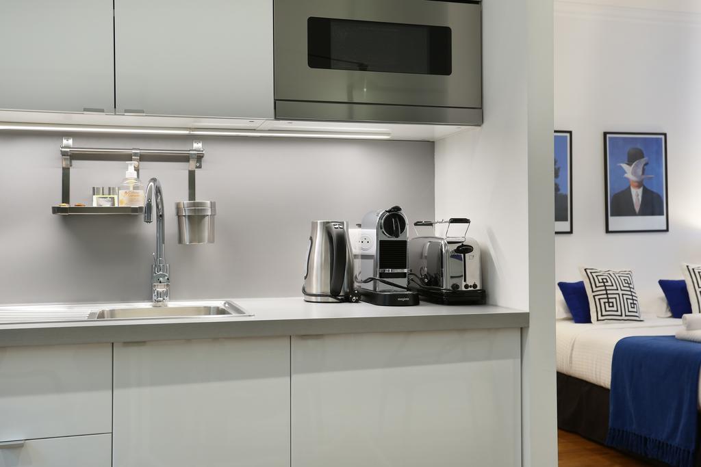 Rent A Room - Residence Blanche Παρίσι Εξωτερικό φωτογραφία