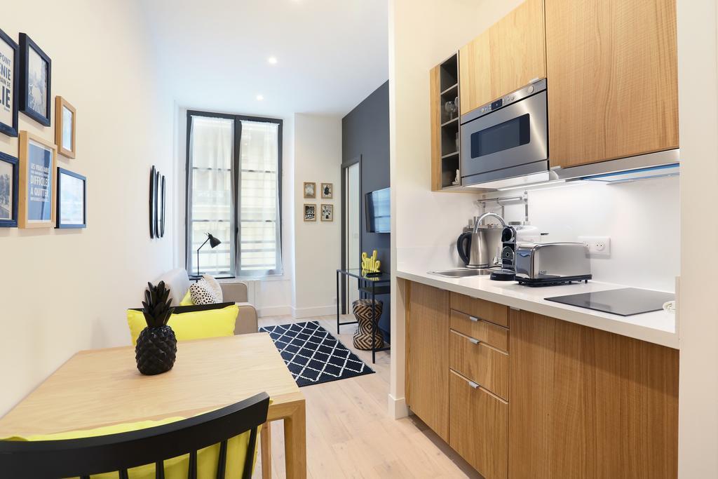 Rent A Room - Residence Blanche Παρίσι Εξωτερικό φωτογραφία