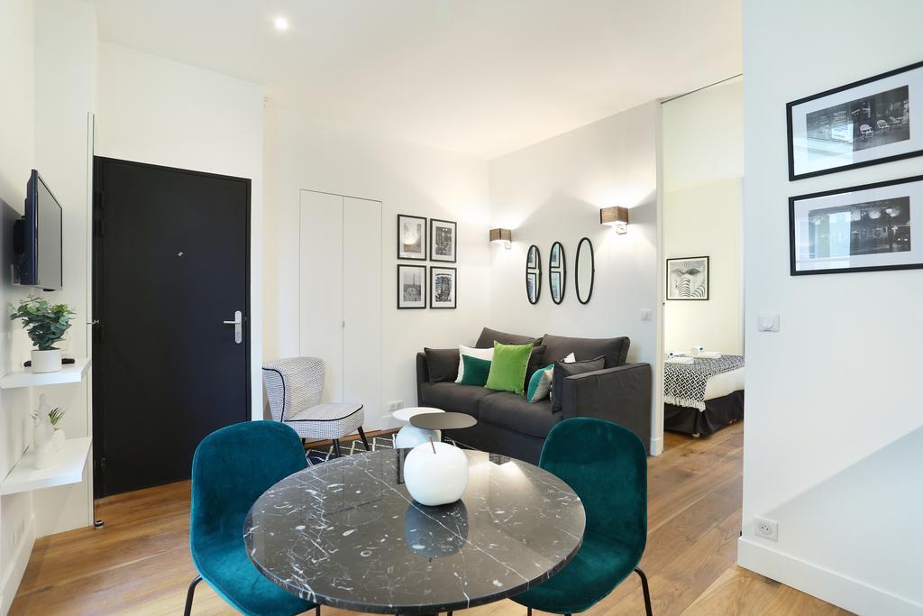Rent A Room - Residence Blanche Παρίσι Εξωτερικό φωτογραφία