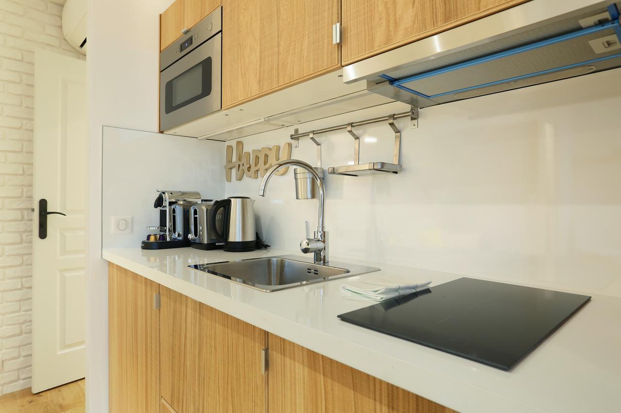 Rent A Room - Residence Blanche Παρίσι Εξωτερικό φωτογραφία