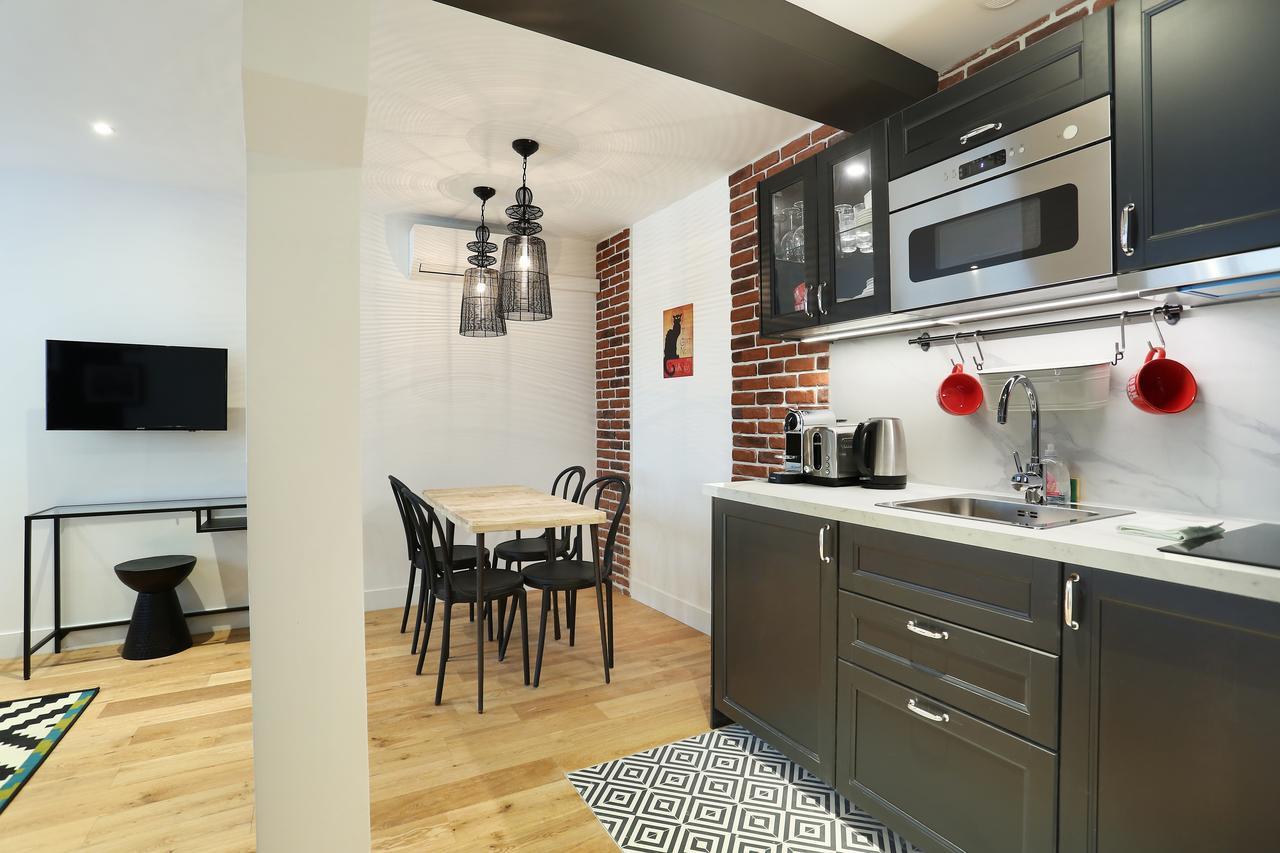 Rent A Room - Residence Blanche Παρίσι Εξωτερικό φωτογραφία